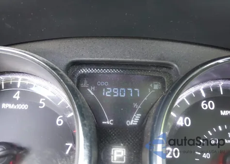 2019 Nissan Versa 1.6 Sv z USA, uszkodzony, nr VIN 3N1CN7AP1KL812595